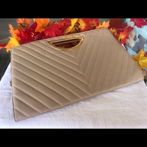 Tan Clutch Purse. Very chic for the party season